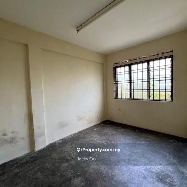 Taman Sri Plentong, Masai - Photo 1