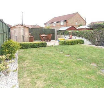 Poulton Avenue, Sutton, SM1 - Photo 1