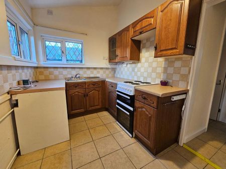 2 bedroom property to rent - Photo 4