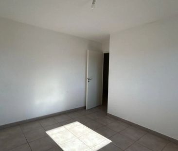 Appartement à louer 4 pièces 72.37m² - Photo 3