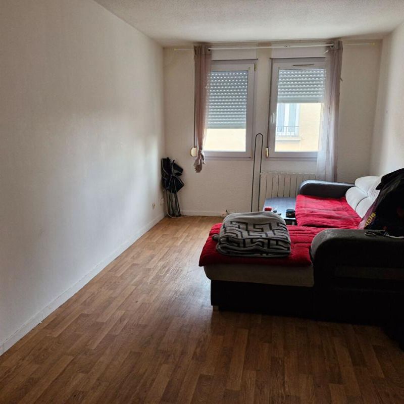 Location Appartement 2 pièces 42m² ROANNE 42300 - Photo 1