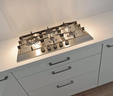 Appartement te huur: Oranjestraat 2-B 2514 JB Den Haag - Photo 2