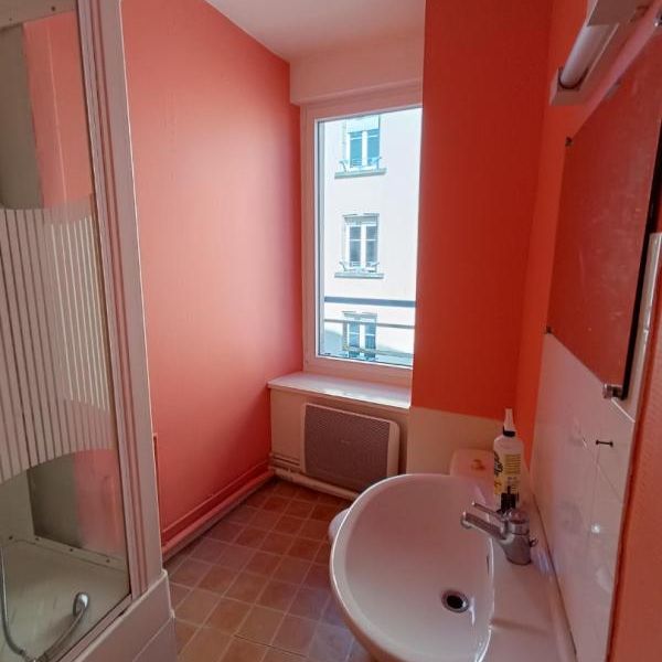 Location Appartement 2 pièces 43m² ESSEY LES NANCY 54270 - Photo 1