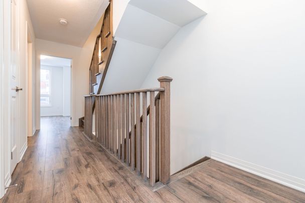 For Lease - 1724 Pleasure Valley Path, Oshawa, Ontario - Photo 1