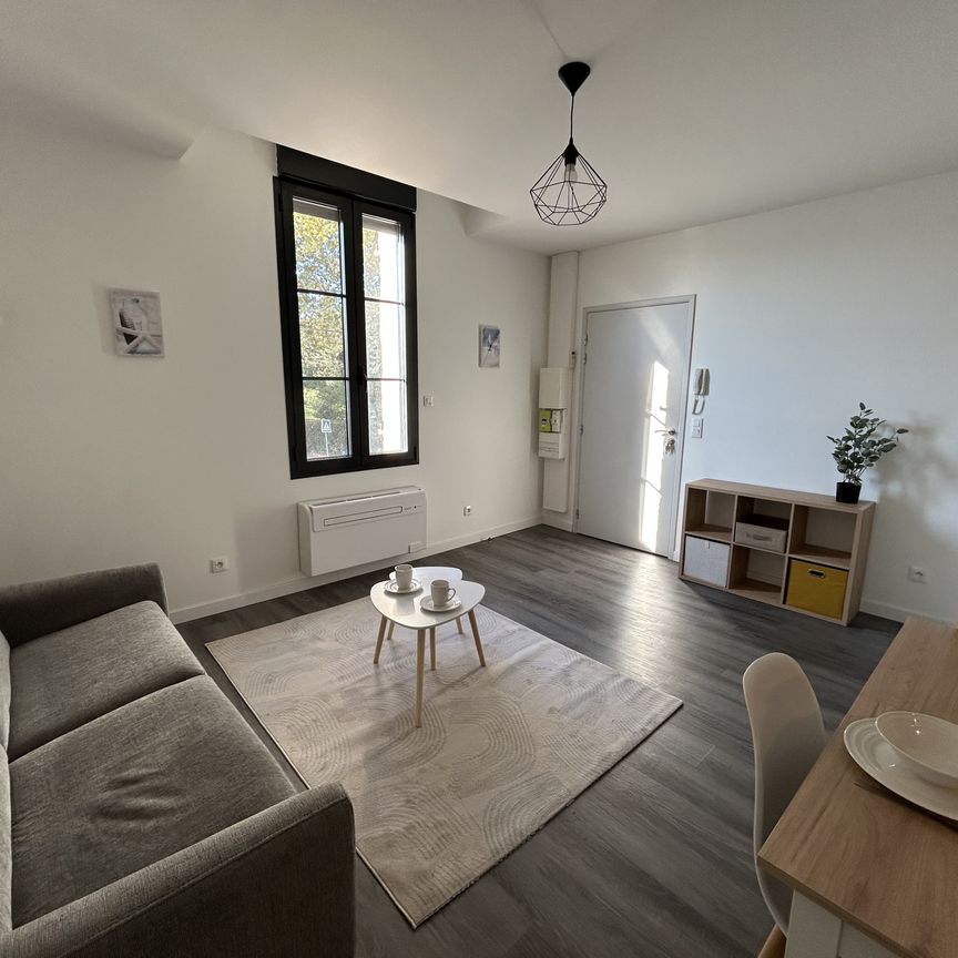 Location Appartement 1 pièce 25m² AGEN 47000 - Photo 1