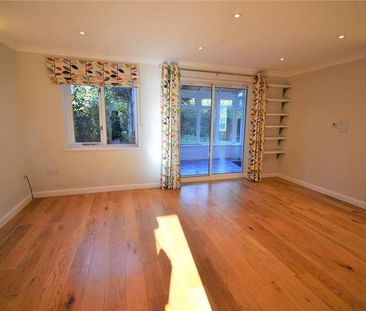 The Old Orchard, Farnham, Surrey, GU9 - Photo 1