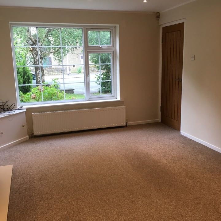 2 Bed Flat, Low Lane, LS18 - Photo 1