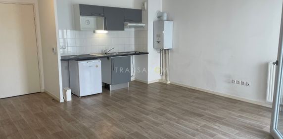 Location Appartement 1 pièce 30m² TOURS 37100 - Photo 2