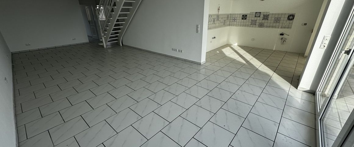 RIDA FLATS - Charmante Maisonette-Wohnung mit offener Raumgestaltung und gehobenem Wohnkomfort - Photo 1