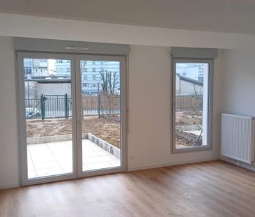 location Appartement T2 DE 47.84m² À REIMS - Photo 4