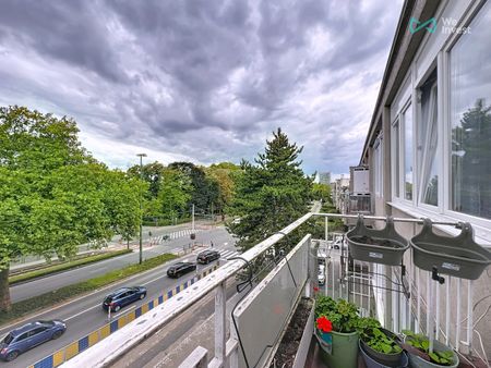 Appartement met twee slaapkamers in Bruxelles - Photo 2