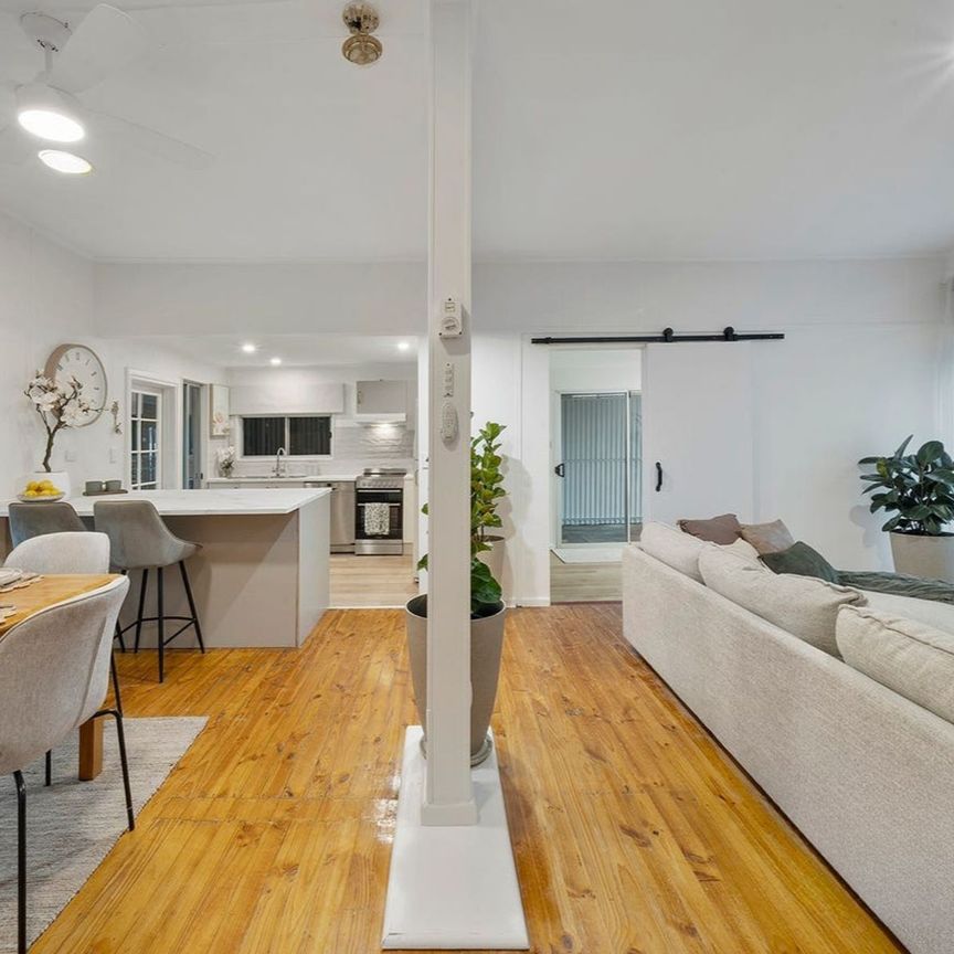 Beautifully Renovated Family Home - Photo 1