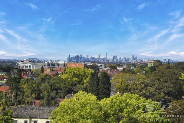 Your own little oasis directly opposite Strathfield Station - Photo 1