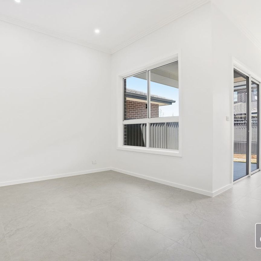 Brand New 5-Bedroom Family Home | Modern, Spacious & Stylish - Photo 1