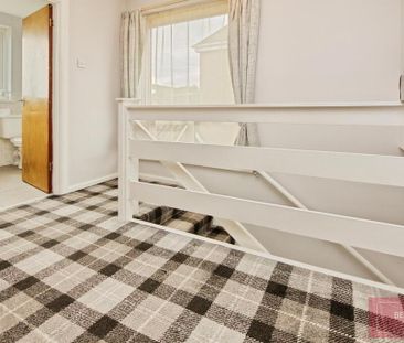 48 Onslow Gardens, Bangor, BT19 7HH - Photo 2