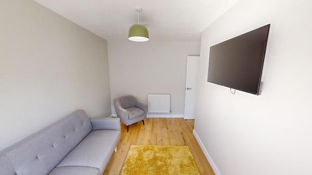 4 bedroom house to rent - Photo 1