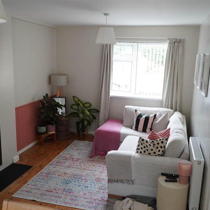 49 Thornhill Parade, Belfast, BT5 7AT - Photo 1