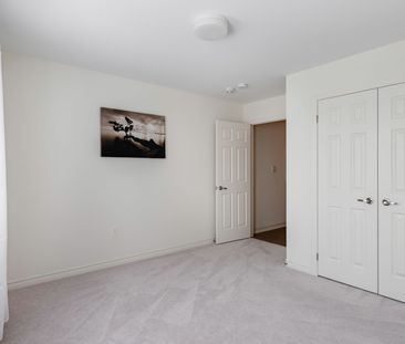 For Lease - 48 Sparrow Way, Adjala-Tosorontio, Ontario - Photo 4