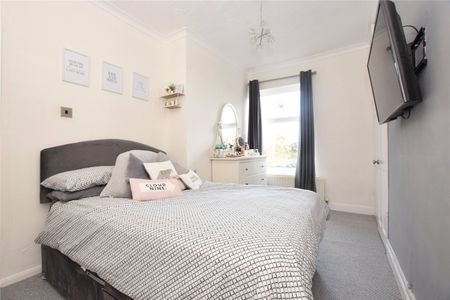 10, Mulberry Street, Pudsey, West Yorkshire, LS28 7RJ - Photo 3