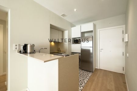 Piso en alquiler en Eixample, Barcelona - Photo 2