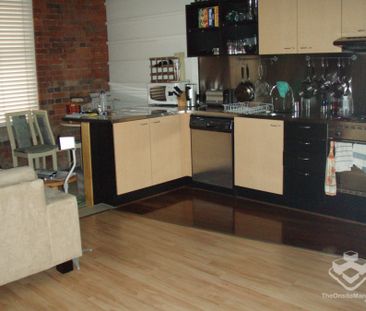 Fantastic Value in Teneriffe-The Cannery Heritage - Photo 6