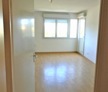 Location Appartement 2 pièces 42m² AGEN 47000 - Photo 3