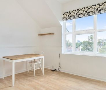 1 Bed Flat, South Norwood Hill, SE25 - Photo 6