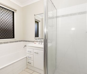 16 Bluff Street, Bushland Beach - Photo 2