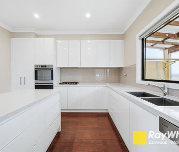 Charming 2 Bedroom! Inclusive of Gas, Electricity & Water! - Photo 6