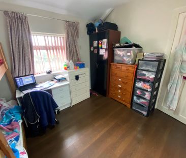 Miles Hill Avenue, Leeds - Photo 2