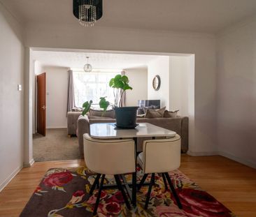 3 Bedroom - Photo 1