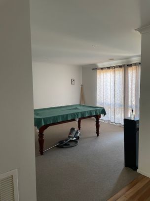 South Morang - Photo 1