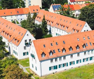 Gemütlichkeit trifft Funktionalität // 4-Zimmer-Wohnung im Kleinformat - Photo 1