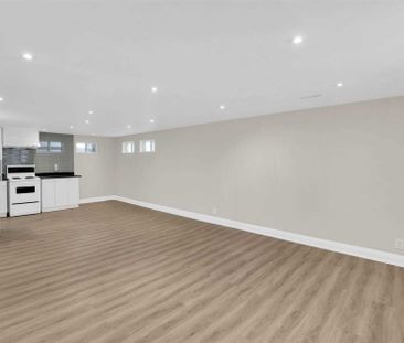 For Lease - 18 Robson Place, Toronto, Ontario - Photo 5
