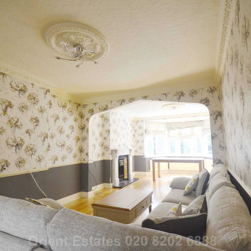 Price £3,800 pcm - Available 31/10/2026 - Furnished / Unfurnished - Photo 1