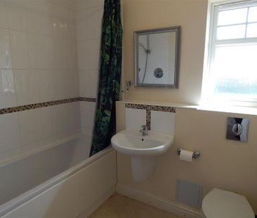 1 bedroom flat to rent - Photo 6