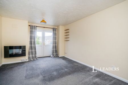 2 bedroom apartment to rent Compass Point, Fareham, PO16 - Photo 2