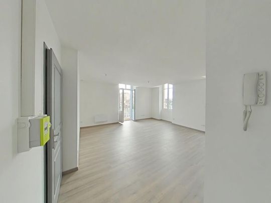 Location Appartement 3 pièces 56m² ROMANS SUR ISERE 26100 - Photo 1