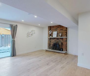 For Lease - 47 Lowe Boulevard, Newmarket, Ontario - Photo 5