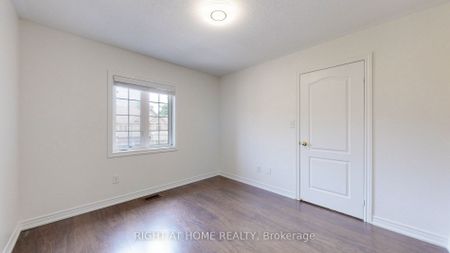 For Lease - 5592 Meadowcrest Avenue, Mississauga, Ontario - Photo 4