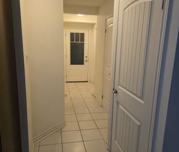 For Lease - 21 Arlington Crescent, Guelph, Ontario - Photo 4