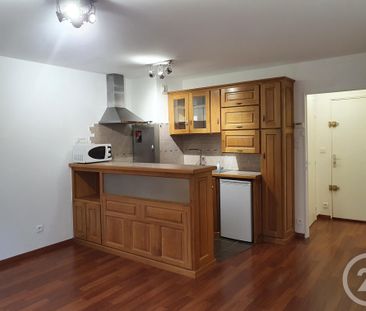 Location Appartement 1 pièce 28m² FONTAINEBLEAU 77300 - Photo 4
