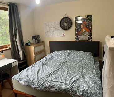Hayward Gardens, Putney Sw, London, SW15 - Photo 5