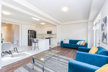 For Lease - 38 Silver Meadow Gardens, Hamilton, Ontario - Photo 2