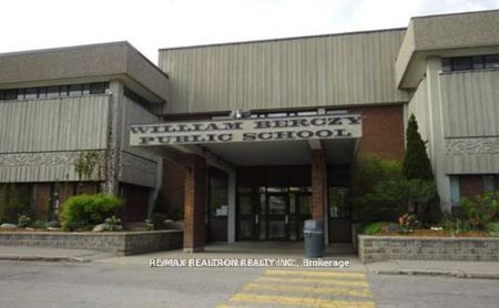 For Lease - 16 Foxglove Court Unit# Bsmt, Markham, Ontario - Photo 2