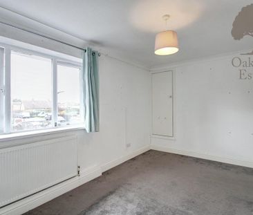 2 bedroom maisonette to rent - Photo 3