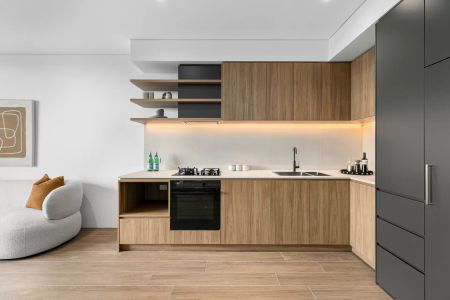 Apartment with 2 bedrooms, 2 bathrooms & parking for 1 car - Photo 3