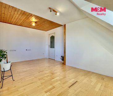 Pronájem bytu 3+1 72 m², Karla Kouteckého 273, Pchery - Фото 4