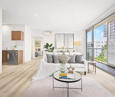 Oversized 100sqm One-Bedroom Apartment with Wraparound Balcony - Pr... - Photo 3