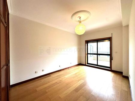 Apartamento T4 em Braga - Photo 4